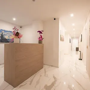 Hotel Marconi Express, Bolonia