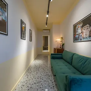 Teatro Toledo 272 Naples