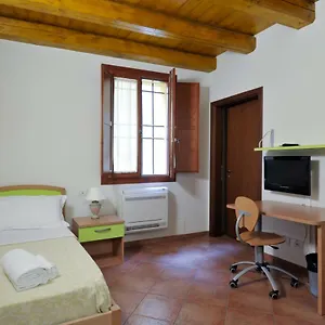 Apartahotel Cavazza, Bolonia